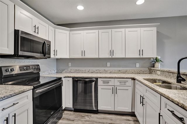1363 Avon Ln, North Lauderdale, FL 33068