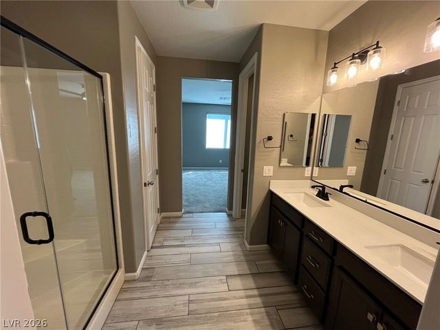 6016 Bugsy Street, North Las Vegas, NV 89081