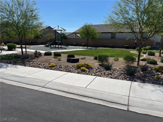 6016 Bugsy Street, North Las Vegas, NV 89081