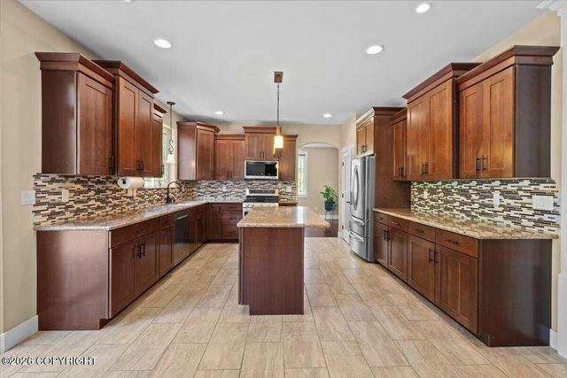 6995 W Moose Ridge Circle, Wasilla, AK 99623