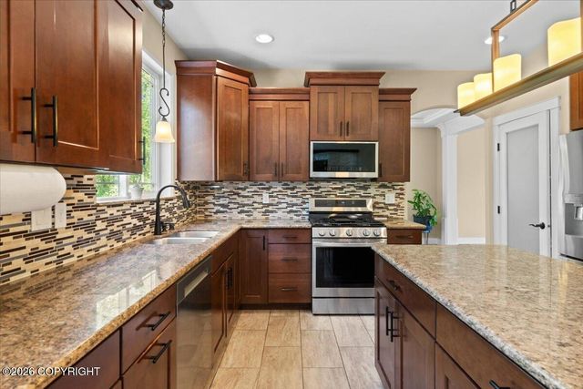 6995 W Moose Ridge Circle, Wasilla, AK 99623