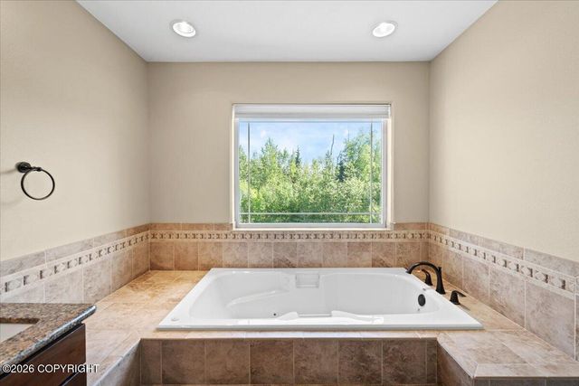 6995 W Moose Ridge Circle, Wasilla, AK 99623