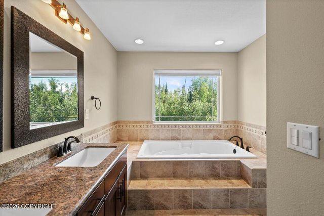 6995 W Moose Ridge Circle, Wasilla, AK 99623