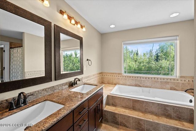6995 W Moose Ridge Circle, Wasilla, AK 99623