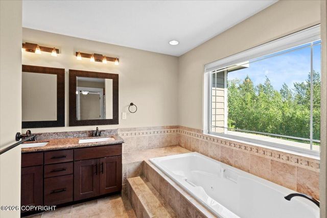 6995 W Moose Ridge Circle, Wasilla, AK 99623