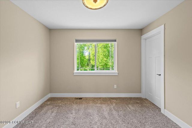 6995 W Moose Ridge Circle, Wasilla, AK 99623