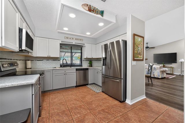 9340 SAINT CATHERINE AVENUE, Englewood, FL 34224