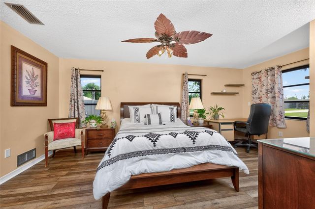 9340 SAINT CATHERINE AVENUE, Englewood, FL 34224