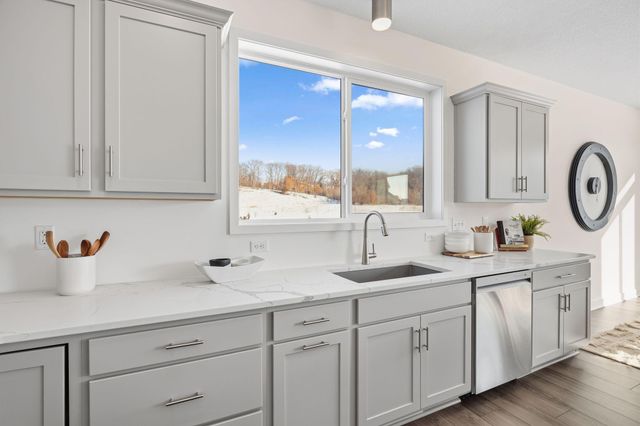 8396 157th Street, Savage, MN 55378