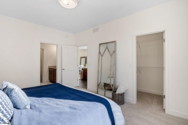 8396 157th Street, Savage, MN 55378