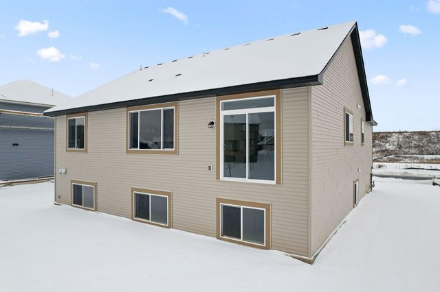 8396 157th Street, Savage, MN 55378