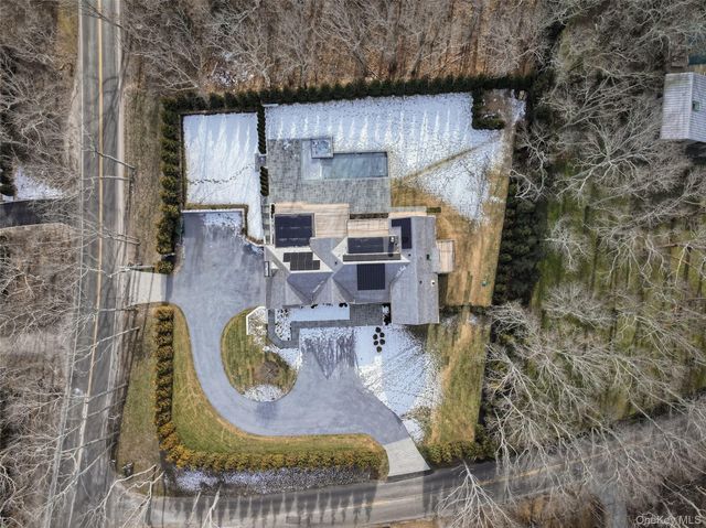 512 Edge of Woods Road, Water Mill, NY 11976