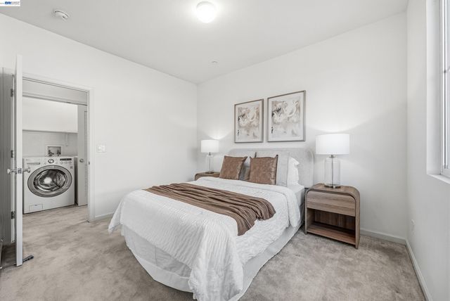 1226 Creekside Way, Milpitas, CA 95035