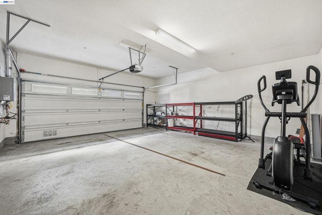 1226 Creekside Way, Milpitas, CA 95035