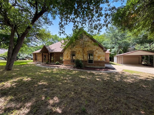 121 Rey Del Mar Circle, Weatherford, TX 76085
