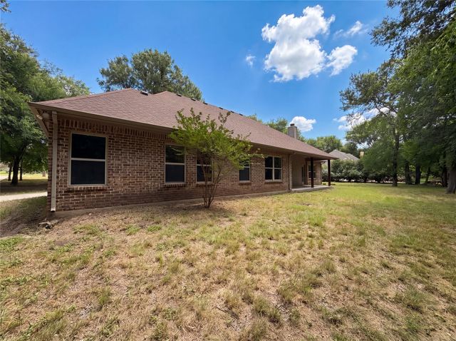 121 Rey Del Mar Circle, Weatherford, TX 76085