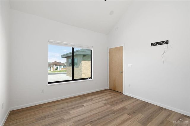 1912 Silverton Circle, Edinburg, TX 78542