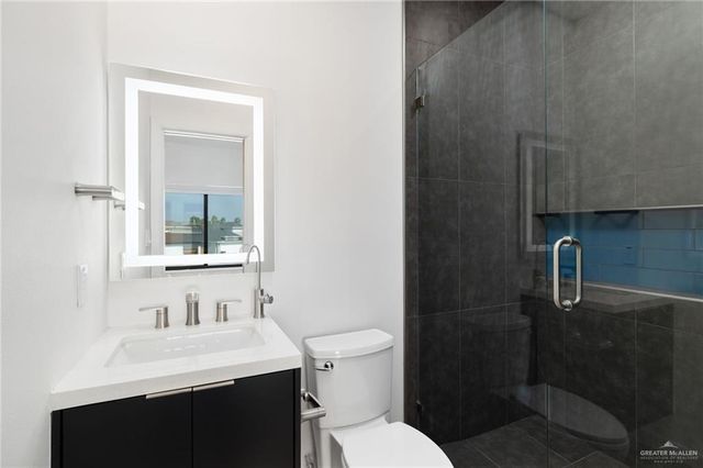 1912 Silverton Circle, Edinburg, TX 78542