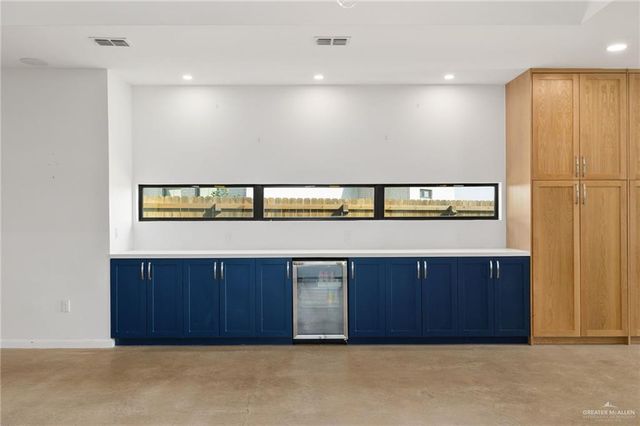 1912 Silverton Circle, Edinburg, TX 78542