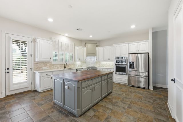 2201 Mockingbird Lane, Flower Mound, TX 75022