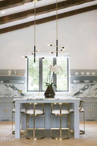 620 Stonehouse Lane, Montecito, CA 93108