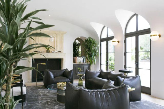 620 Stonehouse Lane, Montecito, CA 93108