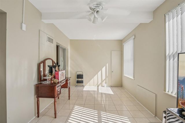 2433 BRAZILIA DRIVE 29, Clearwater, FL 33763