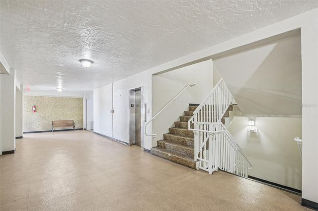 2433 BRAZILIA DRIVE 29, Clearwater, FL 33763