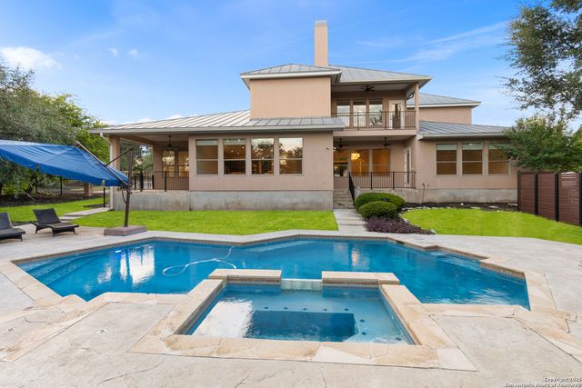 6 Champions Way, San Antonio, TX 78258
