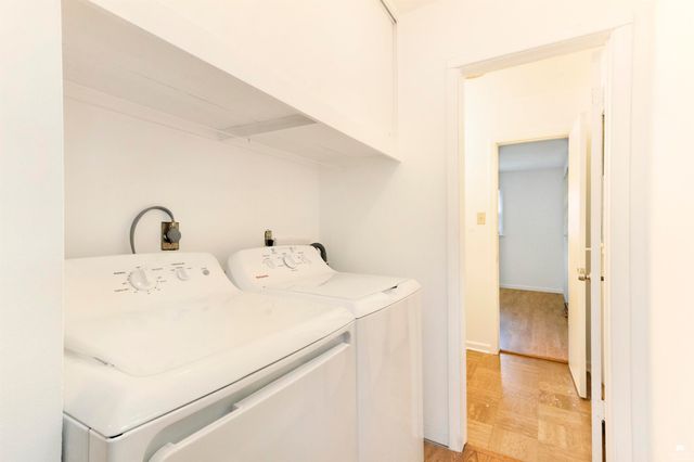 1733 Vaughn Drive, Manhattan, KS 66502