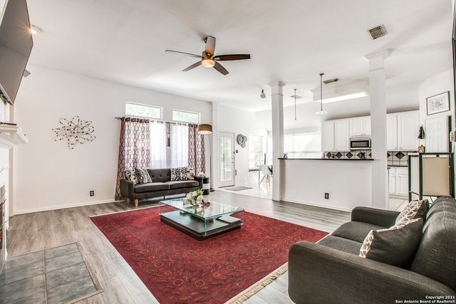9227 BRAE MOSS, San Antonio, TX 78249