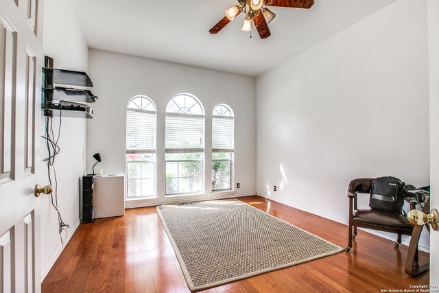 9227 BRAE MOSS, San Antonio, TX 78249
