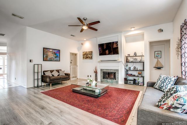 9227 BRAE MOSS, San Antonio, TX 78249