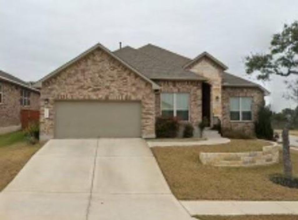 404 Peakside CIR, Dripping Springs, TX 78620