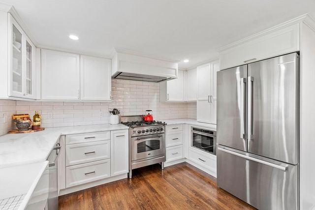 244 Powder Mill Rd, Concord, MA 01742