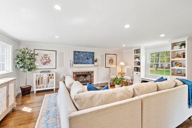 244 Powder Mill Rd, Concord, MA 01742