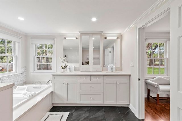 244 Powder Mill Rd, Concord, MA 01742