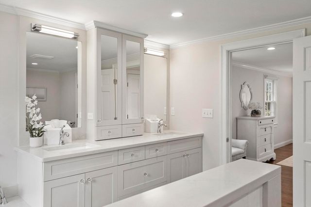 244 Powder Mill Rd, Concord, MA 01742