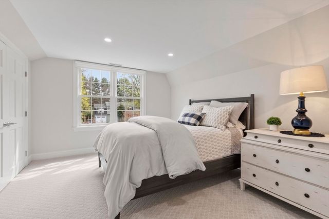244 Powder Mill Rd, Concord, MA 01742