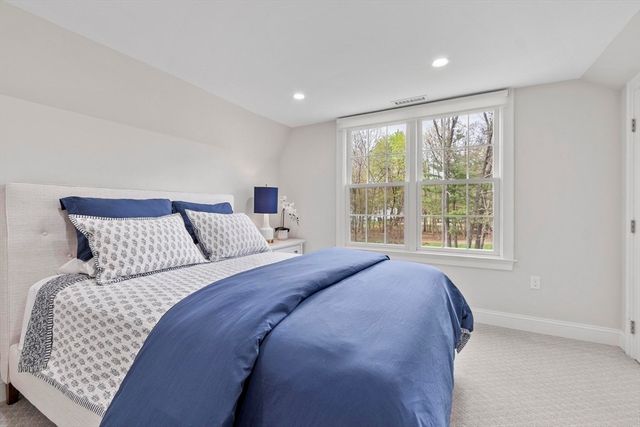244 Powder Mill Rd, Concord, MA 01742
