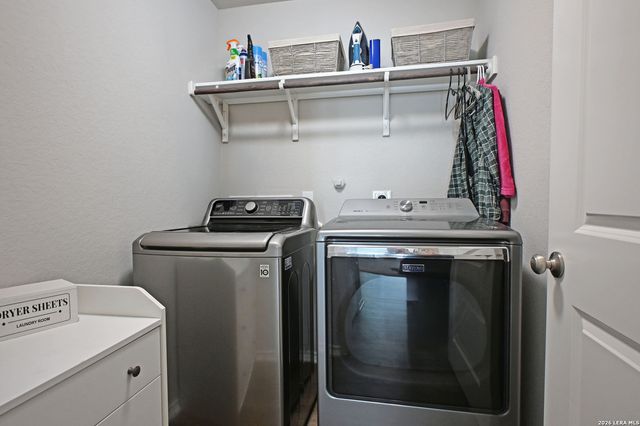 447 AGAVE FLATS DR, New Braunfels, TX 78130