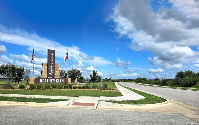 447 AGAVE FLATS DR, New Braunfels, TX 78130