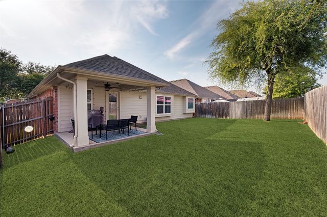1421 Danielle Creek Drive, Little Elm, TX 75068