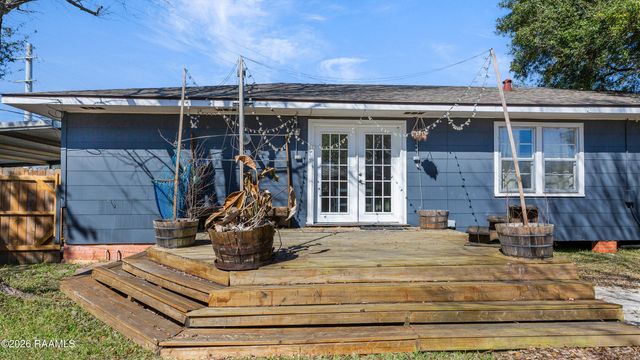 2412 Belle Place Olivier Road, New Iberia, LA 70563