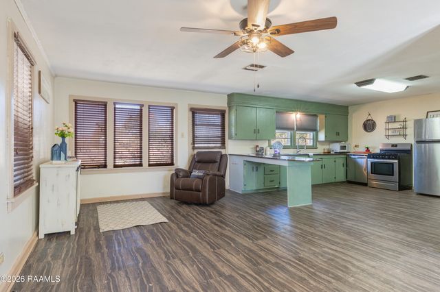 2412 Belle Place Olivier Road, New Iberia, LA 70563