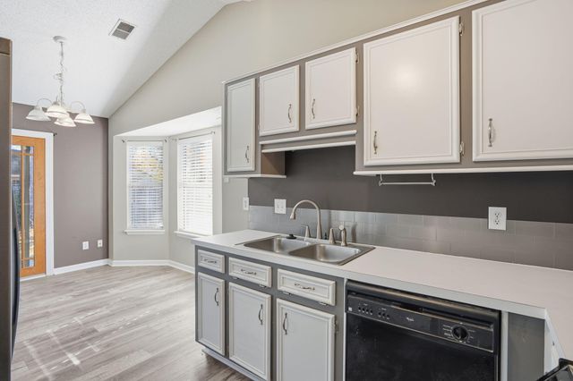 8562 Brookforest Drive, Charleston, SC 29406