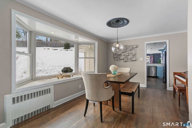 8 Iris Lane, Westport, CT 06880