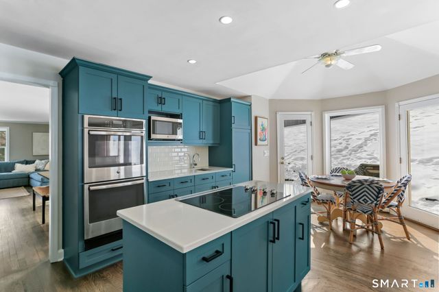 8 Iris Lane, Westport, CT 06880