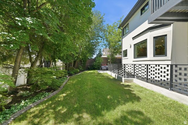2320 E CAPRICE CT, Holladay, UT 84124