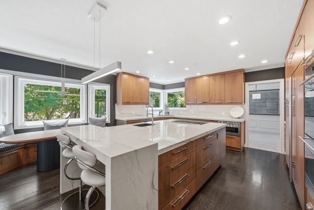 2320 E CAPRICE CT, Holladay, UT 84124